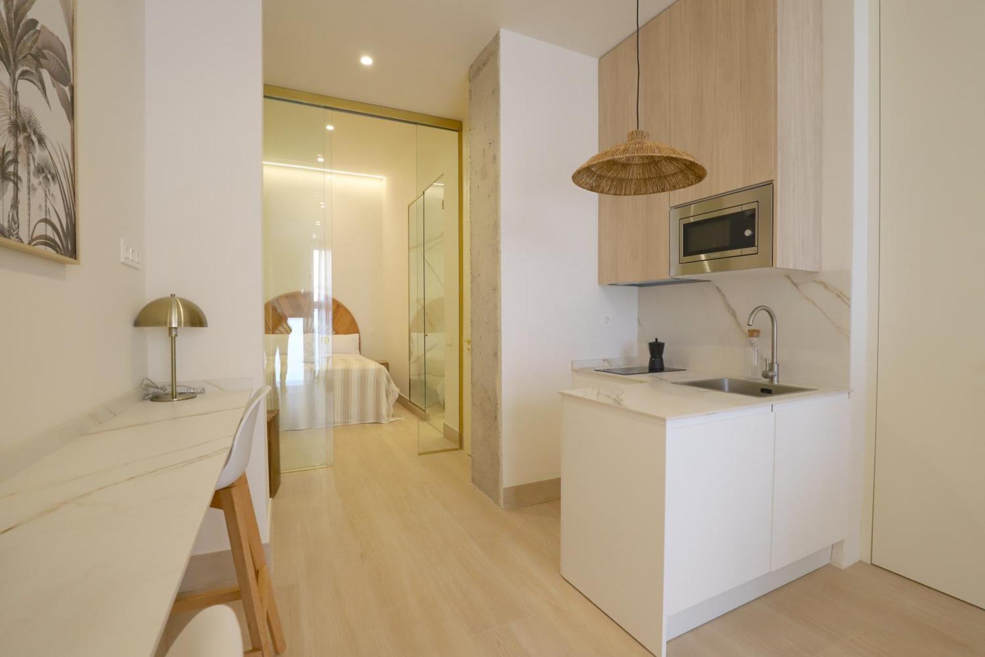 Apartamentos Orilla Del Bernabeu Madrid Exterior photo